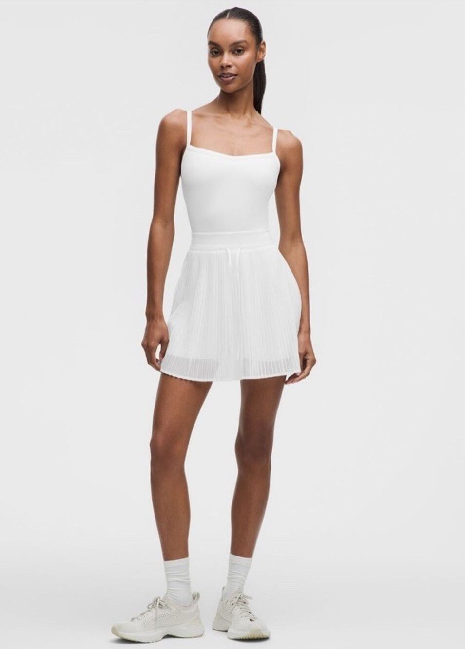 Lululemon Women’s Tennis Mesh Pleated Pull-On Skirt White M Lined Stretch